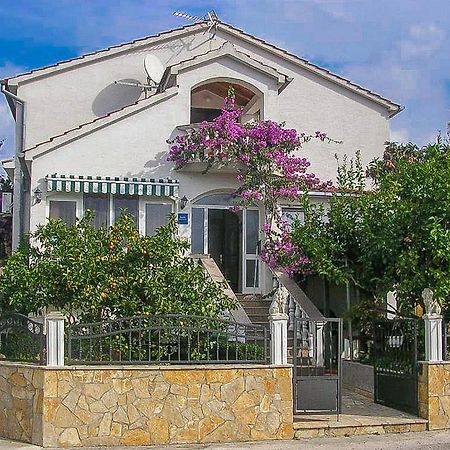Apartments Maria Куклица Екстер'єр фото