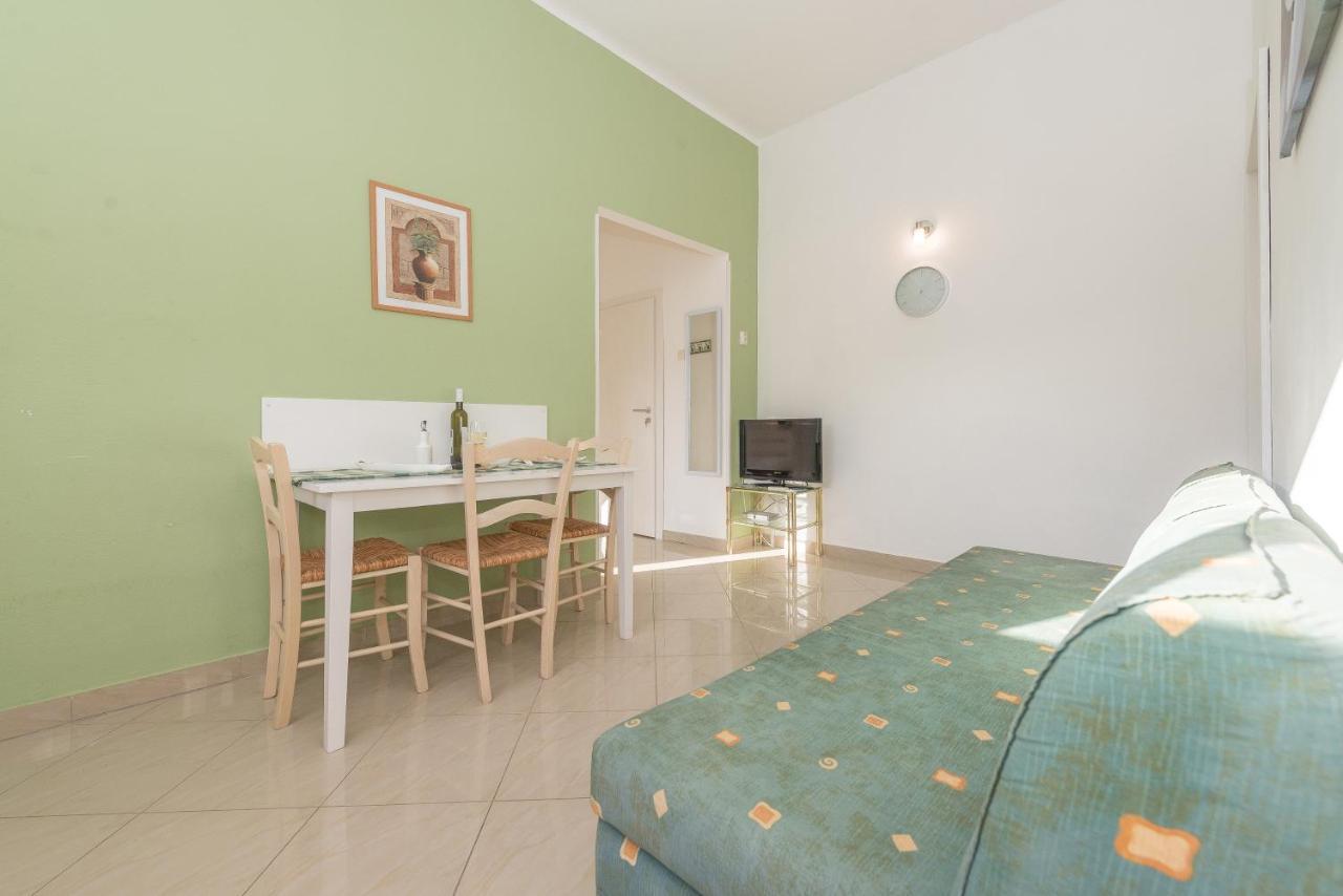 Apartments Maria Куклица Екстер'єр фото