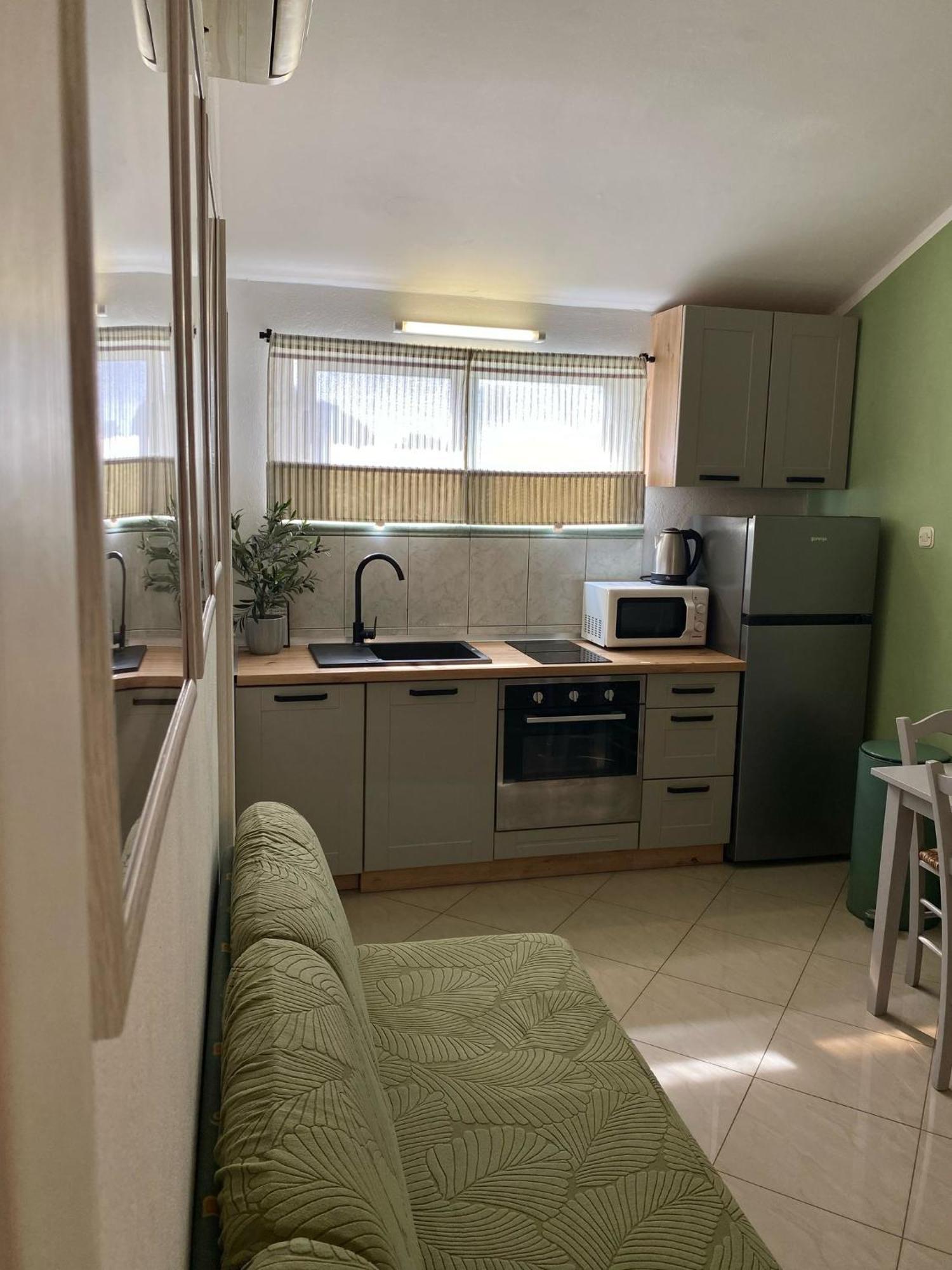 Apartments Maria Куклица Екстер'єр фото